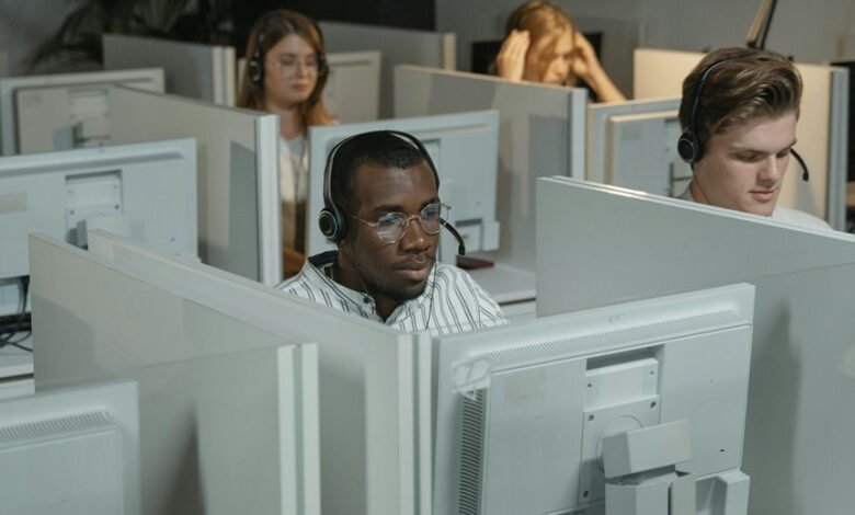 contact support hotline now