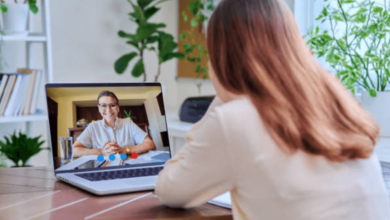 Online Therapist Benefits and How to Choose the Right One