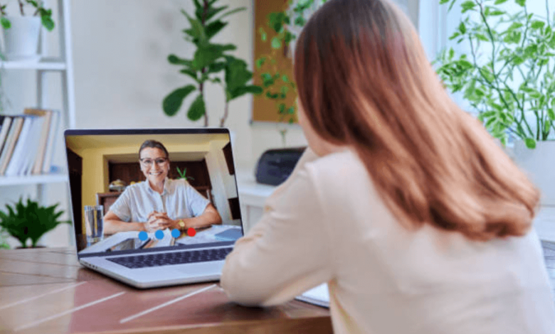 Online Therapist Benefits and How to Choose the Right One